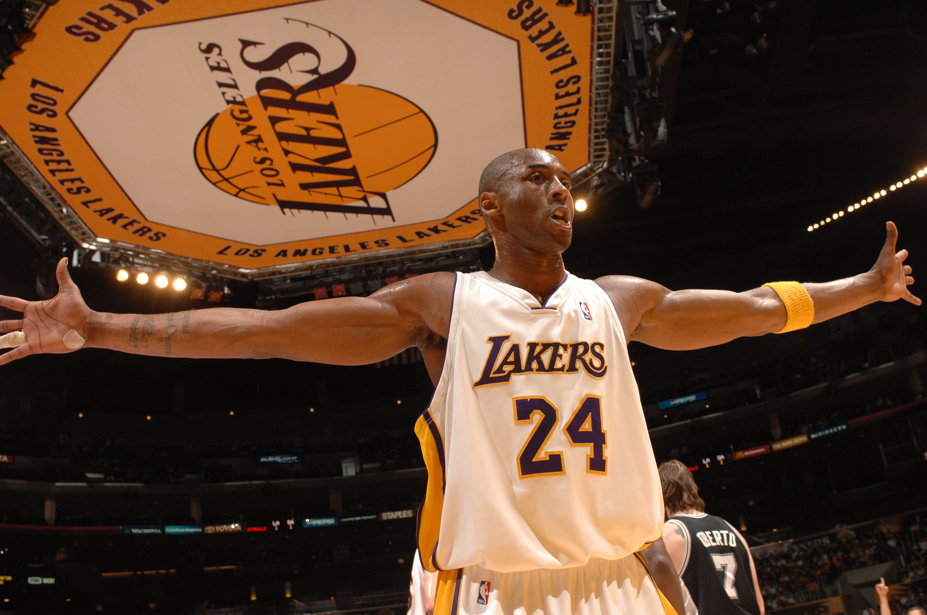 随着秋天的 随着秋天的