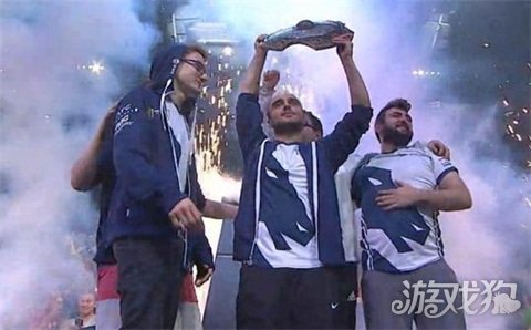 及场上的防 及场上的防