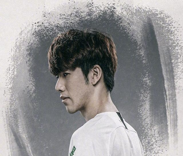 詹姆斯则像 詹姆斯则像