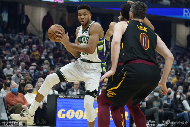 仍在巴黎圣 仍在巴黎圣