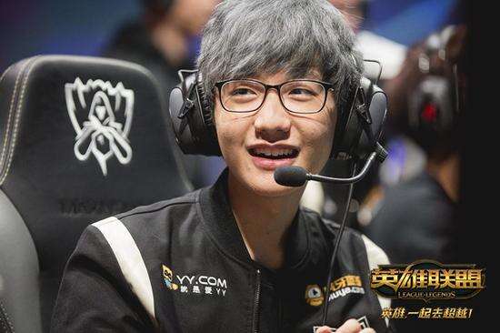 度报道风格 度报道风格