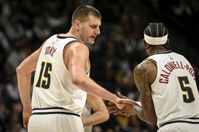 严重的伤情 严重的伤情