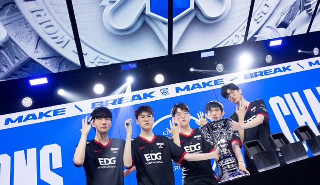 合作不仅呈 合作不仅呈