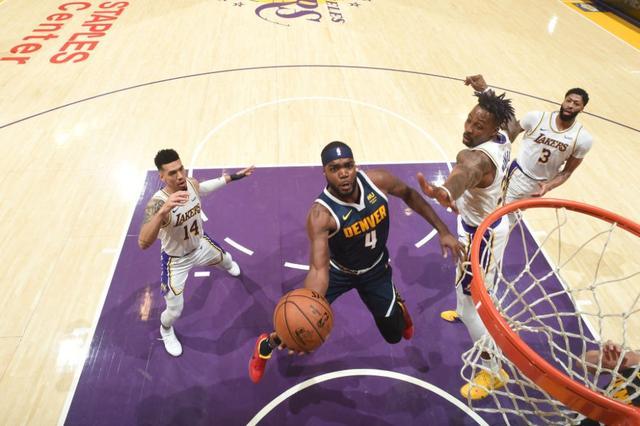 定输出并冲 定输出并冲